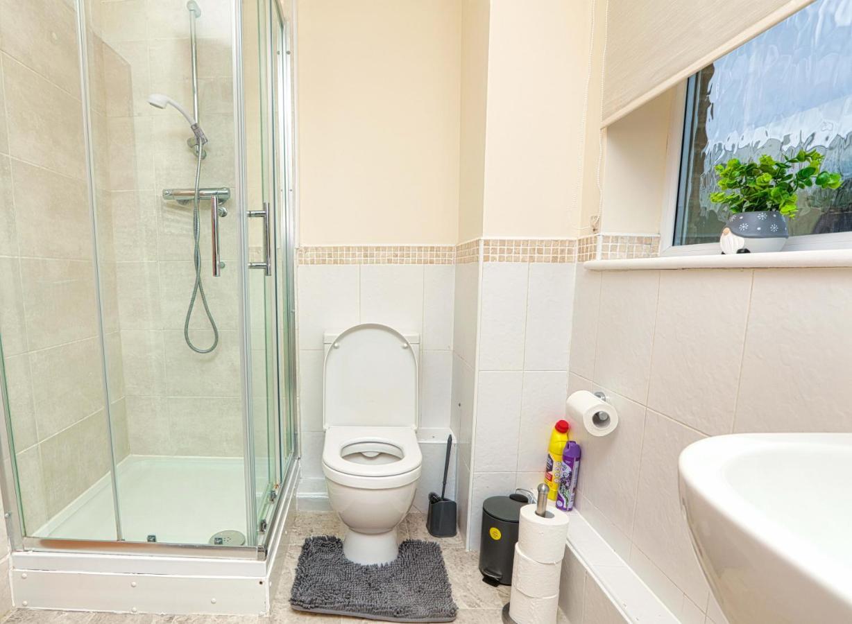 Surespring Apartment Erith 외부 사진
